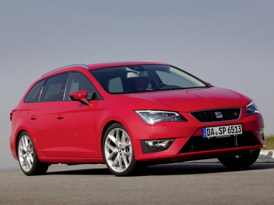  Seat Leon ST FR 2013 года  (фото 1 из 18)